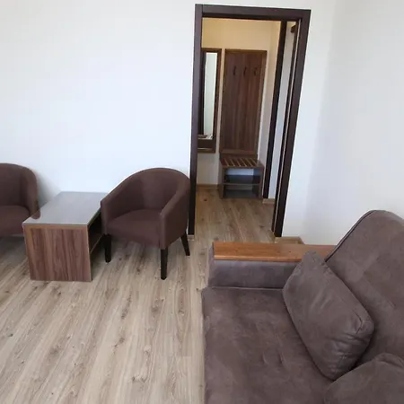 Hotel Bayka - *